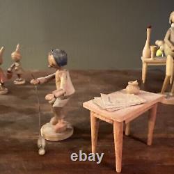 11 Vintage ERZGEBIRGE Expertic KWO Wilhelm Busch Wood Figurines Rare Collection