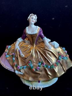 Antiqie Porcelain Figurine VOLKSTEDT