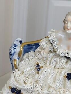 Antique Dresden Lace Porcelain Figurine Girl Sofa Parrot Roses Unter Weiss Bach