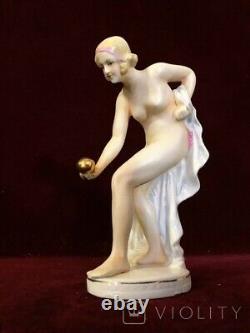 Antique Figurine Girl Golden Ball Grafenthal Germany Porcelain Statuette Rare 20