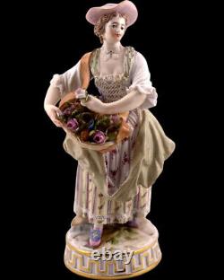 Antique Meissen Porcelain Figurine 19th Century