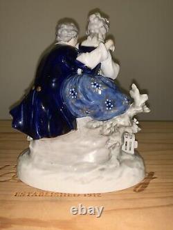 Antique Unterweissbach German Porcelain loving couple figurine / rococo dresden