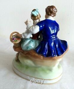 Antique Unterweissbach Porcelain Hand Painted Couple Figurine Circa 1940 Germany