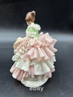 Antique Vintage Dresden Lace Seated Lady Ballerina Dancer Figurine German 5.5