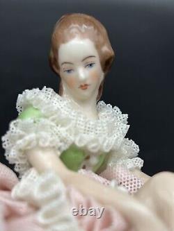 Antique Vintage Dresden Lace Seated Lady Ballerina Dancer Figurine German 5.5