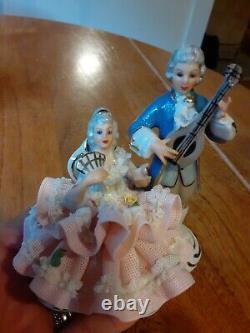 Antique Vtg Dresden Germany Couple Lace Figurine 4.5 Tall