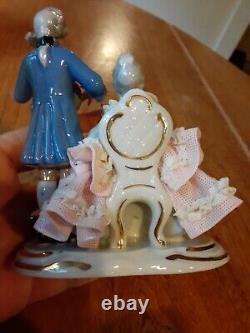 Antique Vtg Dresden Germany Couple Lace Figurine 4.5 Tall