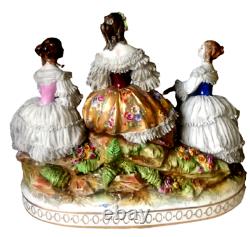 Antique original porcelain figurine Lace Empress honor 1890 Volkstedt RARE