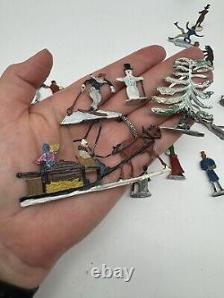 Authentic Antique 1920's Hans Heinricksen Victorian Flat Lead Figures 18 PCs. C