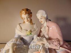 Couple figurine Dresden antique