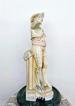 FRANZISKA HIRSCH Drezden antique porcelain figurine cavalier with castanets