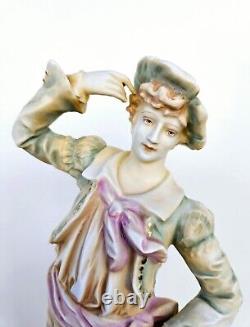 FRANZISKA HIRSCH Drezden antique porcelain figurine cavalier with castanets