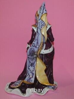 German Dressel Kister Antique Medieval Queen Porcelain Figurine