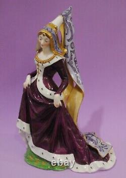 German Dressel Kister Antique Medieval Queen Porcelain Figurine