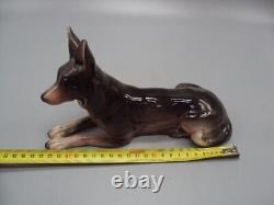 German Shepherd dog German porcelain figurine GDR DDR Vintage 5541