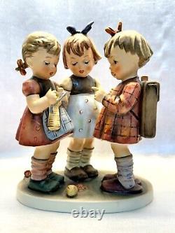 HUMMEL SCHOOL GIRLS Very Large #177 Three girls knitting Vintage 7 1/2 Tall