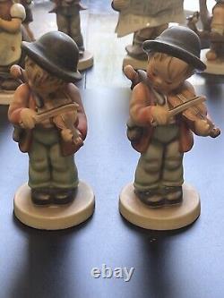 Hummel Vintage 5-6 2 Little Fiddler Figurines & 2 Spring Cheer Figurines