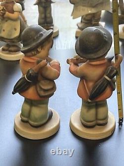 Hummel Vintage 5-6 2 Little Fiddler Figurines & 2 Spring Cheer Figurines