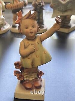 Hummel Vintage 5-6 2 Little Fiddler Figurines & 2 Spring Cheer Figurines