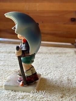 MJ Hummel Goebel Stormy Weather #71 Figurine TMK2 West Germany Vintage