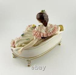 Original Vntg VOLKSTEDT DRESDEN Porcelain Lace Lady Figurine LADY ON SOFA 1762