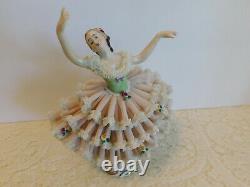Outstanding Vintage Dresden Figurine Porcelain Lace Ballerina Dancer Germany