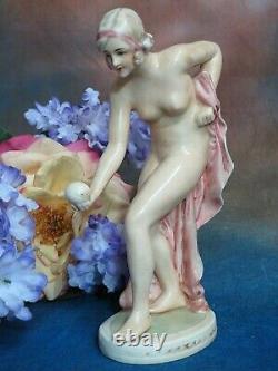 Rare ANTIQUE Germany PORCELIAN Figurine NUDE LADY Discus Thrower MARKED numbered