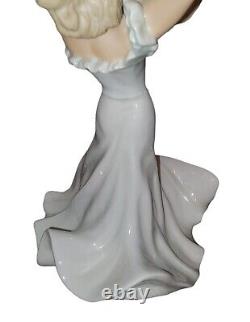 SCHAUBACH KUNST Vintage Dancing Lady German Figurine