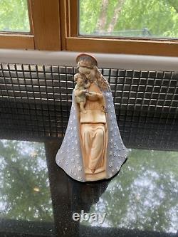 STUNNING VINTAGE MJ Hummel Madonna & Child Porcelain Figurine 9H Germany