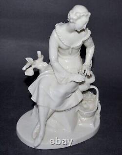 Schwarzburger Werkstatten Art Deco Porcelain Girl with Flower Basket. Hugo Meisel