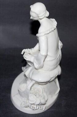 Schwarzburger Werkstatten Art Deco Porcelain Girl with Flower Basket. Hugo Meisel