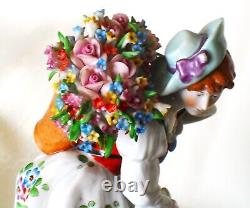 Sitzendorf Dresden German Vintage Lady Flower Seller Excellent Condition