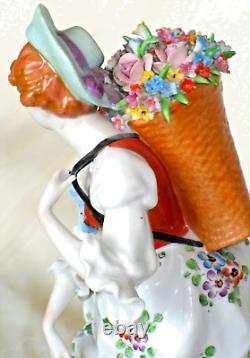 Sitzendorf Dresden German Vintage Lady Flower Seller Excellent Condition