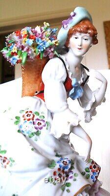 Sitzendorf Dresden German Vintage Lady Flower Seller Excellent Condition