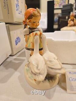 VINTAGE GOEBEL HUMMEL GOOSE GIRL Lisette 47/0 PORCELAIN FIGURINE GERMANY TMK