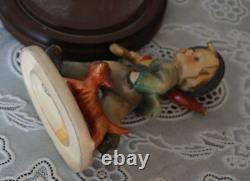 VINTAGE Goebel Hummel Figurine Strolling Along Crown Mark #5 TMK-1, Germany