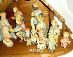 VTG HUMMEL GOEBEL PORCELAIN 18 PC NATIVITY FIGURINE SET with Manger, W GERMANY