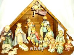 VTG HUMMEL GOEBEL PORCELAIN 18 PC NATIVITY FIGURINE SET with Manger, W GERMANY