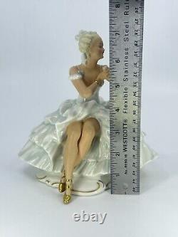 VTG Schaubach Kunst-Wallendorf-Porcelain Figure-Ballerina-Ballteuse with Mirror