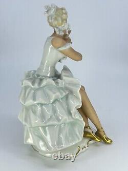 VTG Schaubach Kunst-Wallendorf-Porcelain Figure-Ballerina-Ballteuse with Mirror