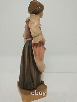 Vintage 11-1/2 Wooden Hand Carved Girl Woman Traditional German Clothing Statue