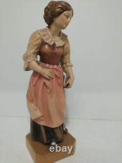 Vintage 11-1/2 Wooden Hand Carved Girl Woman Traditional German Clothing Statue
