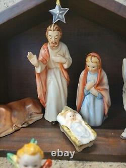Vintage 12 Piece Goebel Hummel Nativity Porcelain Figurines Germany With manger