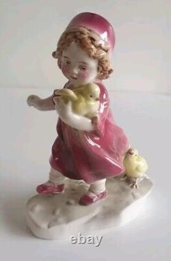 Vintage 1914 1945 Hertwig & Co. Katzhutte Figurine, Girl with Chicks