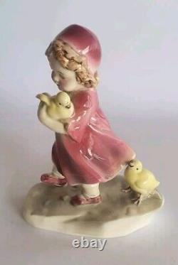 Vintage 1914 1945 Hertwig & Co. Katzhutte Figurine, Girl with Chicks