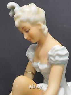 Vintage 1957 Schaubach Kunst / Goebel Porcelain Ballerina Figurine Germany