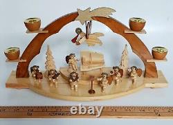 Vintage Erzgebirge Figurine Christmas schwibbogen or lichterbogen with 4 candles