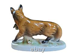 Vintage Fasold & Stauch German Porcelain Figurine Figure Fox Duck Hunting