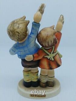 Vintage GOEBEL HUMMEL FIGURINE 153/0 Auf Wiedersehen W. Germany