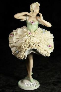 Vintage German DRESDEN Unterweissbach Porcelain LACE Ballerina Figurine MINT